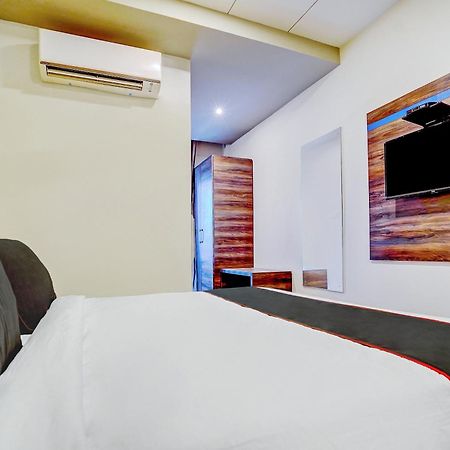 Super Collection O Kalinga Bapuji Nagar Hotel Bhubaneswar Exterior photo